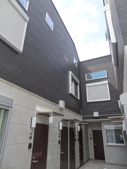 アパート 新宿区西落合 木造 築6年